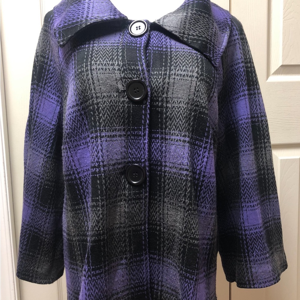 Studio Point Size XL Elegant CheckedBlazer in Purple and Black
